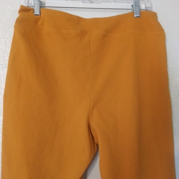 Women with Control women's size LP mustard yellow capri pants - Picture 5 of 13